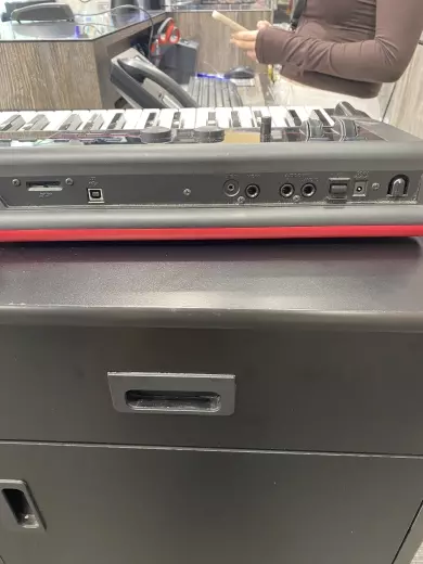 Korg - KROSS-61 2